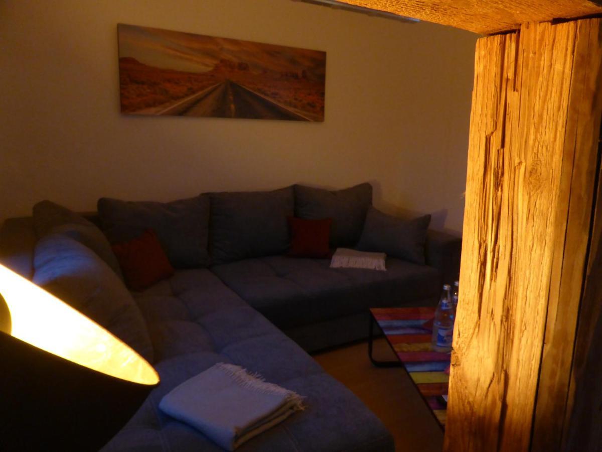 Apartment Napoleon, Naehe Zentrum, 2 Schlafzimmer, Grosser Balkon, Free Wifi ,Parken Йена Екстериор снимка