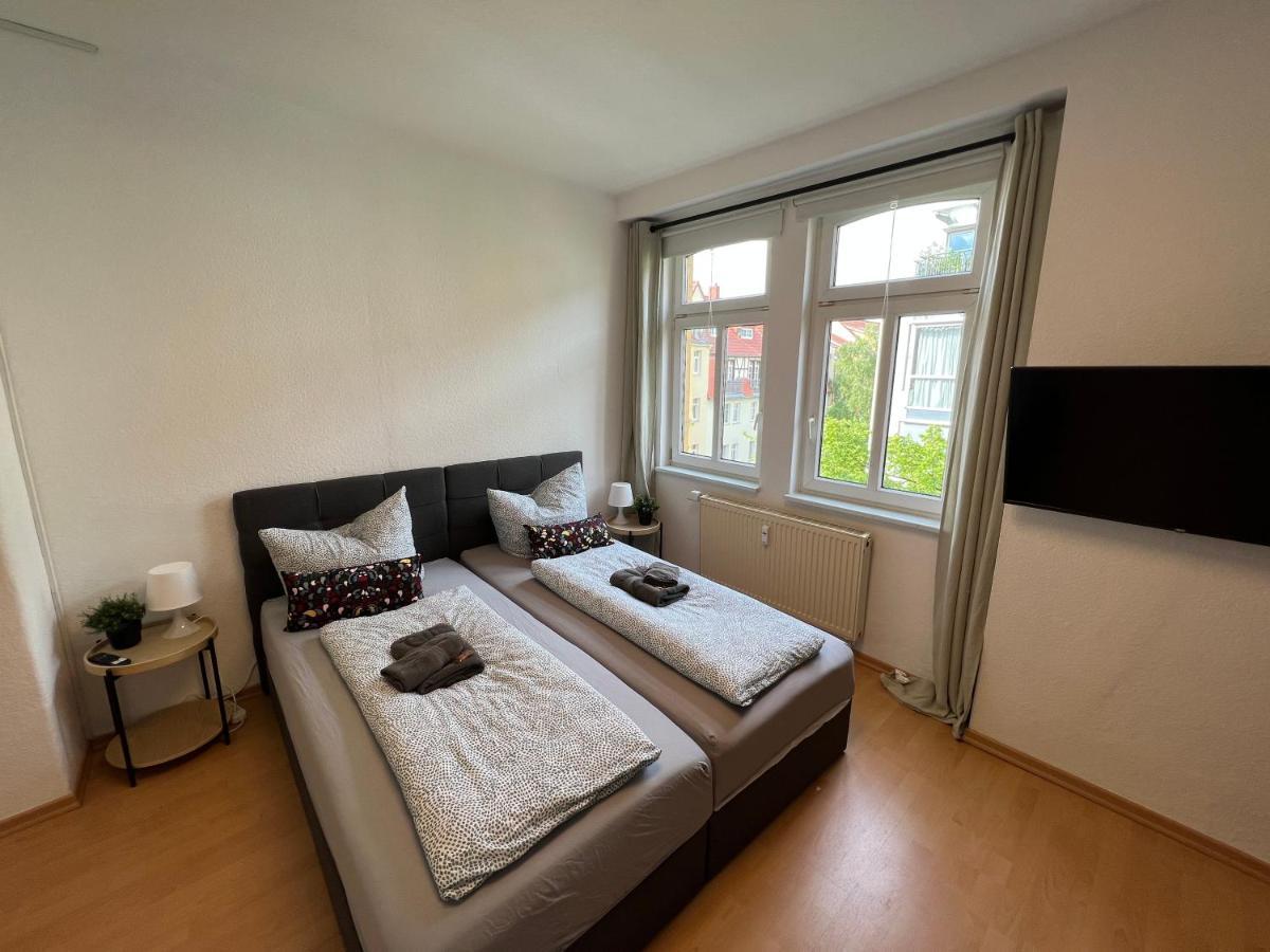 Apartment Napoleon, Naehe Zentrum, 2 Schlafzimmer, Grosser Balkon, Free Wifi ,Parken Йена Екстериор снимка