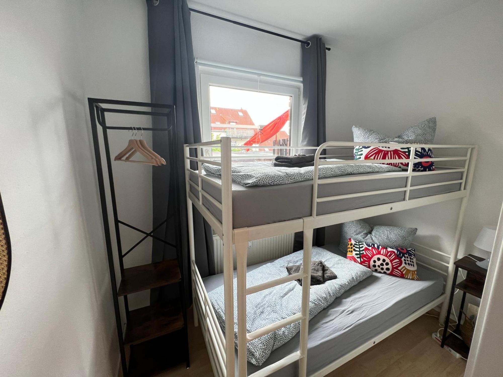 Apartment Napoleon, Naehe Zentrum, 2 Schlafzimmer, Grosser Balkon, Free Wifi ,Parken Йена Екстериор снимка